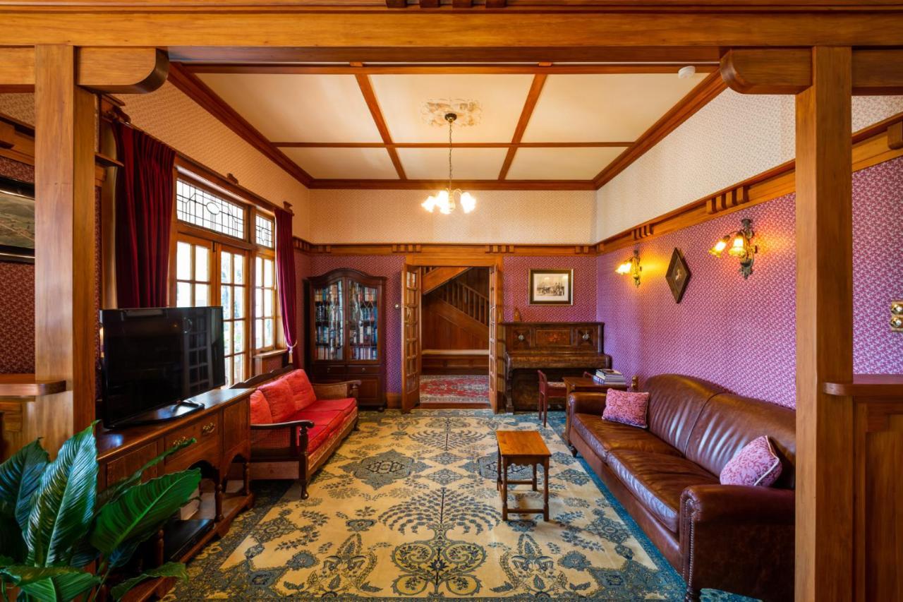 Corbett House Heritage Bed & Breakfast Hikutaia Exterior photo